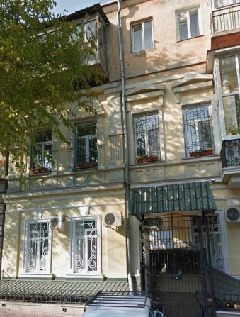 Дворівнева квартира в центрі міста - фото 1