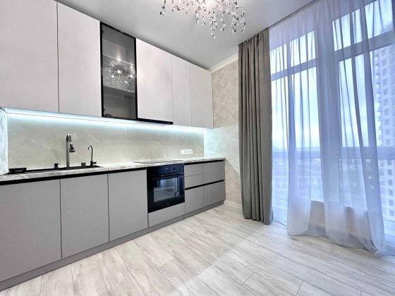 3-ком кв-ра с ремонтом ЖК 63 Жемчужина/Краснова