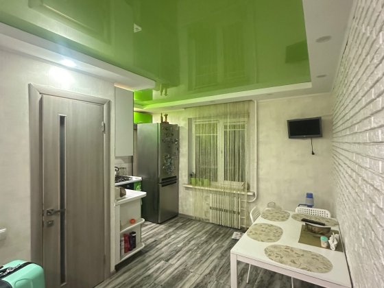 Продам 3х квартиру по вул.Дніпровські Пороги 35 Запоріжжя