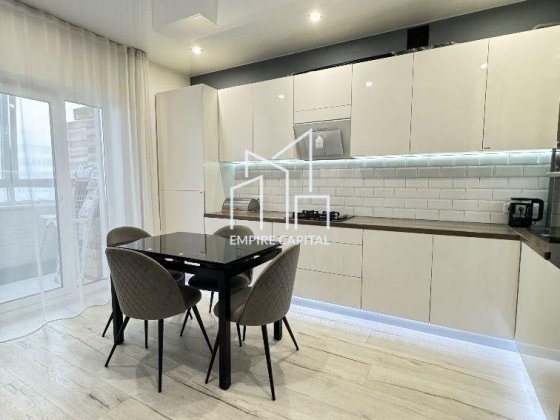 Продаж 3-кім квартири з дизайнерським ремонтом у ЖК «Старий Сихів» Львов