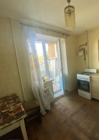 Продаю 1к/к по Космонавтов, ост.Электронная - фото 1