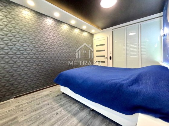 Продам 2комнатную квартиру на Павловом Поле! ТОРГ!!(89095) Харьков