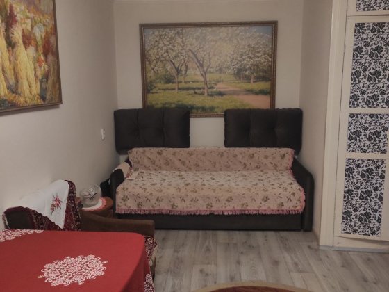 Продається однокімнатна квартира в  Корабельном районе  пр.Корабелів Миколаїв