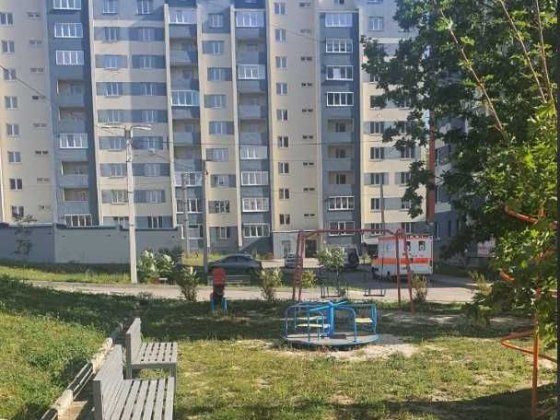 Продам 2комн.квартиру жк Победы,метро Алексеевка. Е-оселя. Харьков