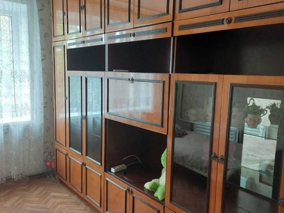 Продам отличные две комнаты в районе Аптеки  ,недорого