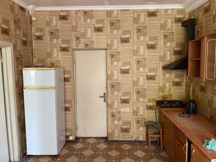 Продам не дороге житло у гуртожитку - фото 1