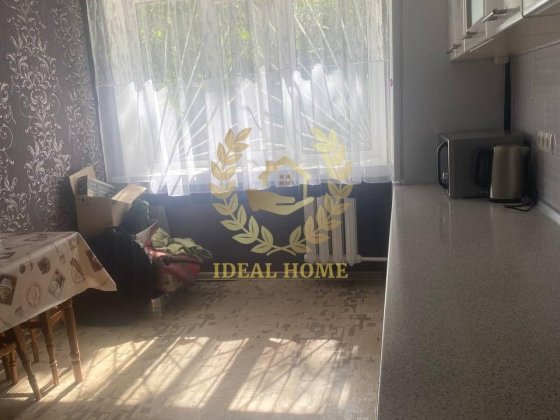 Продаж 2х кімнат у гуртожитку вул. Миколи Руденка Київ