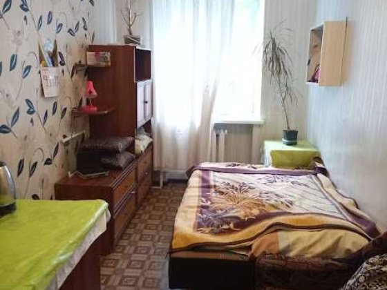 Кімната Севастопольська площа Киев