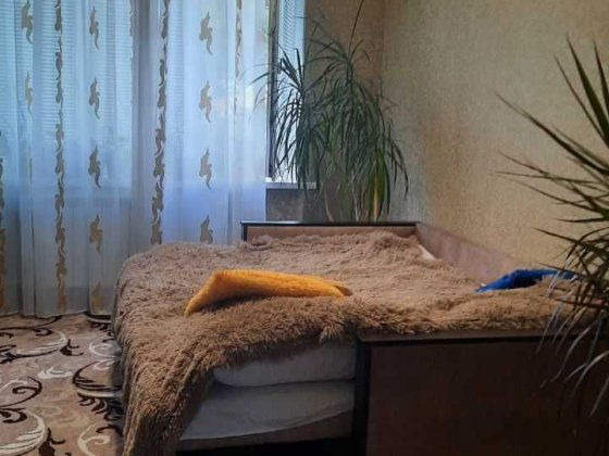 Продам 2- кімнатну квартиру гостинного типу Харьков