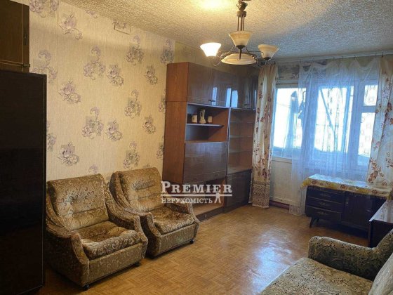 2 кімнатна квартира в центрі Котовського