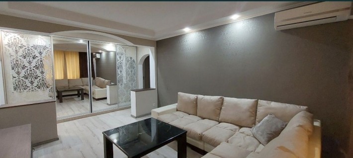 Продажа 3ой квартиры в Хортицком р-не - фото 1