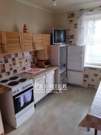 продам двокімнатну квартиру - фото 1