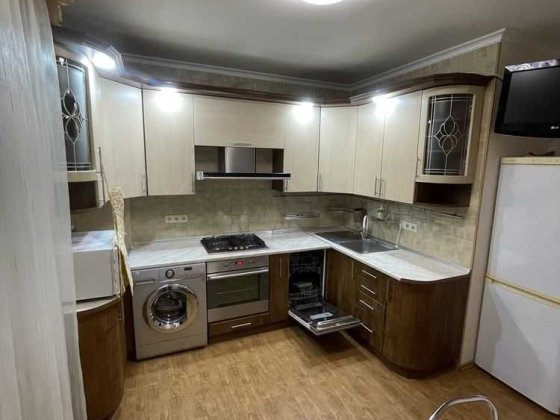 AA S4 Продам 2х комнатную квартиру Салтовка Дружбы Народов 238а Харків