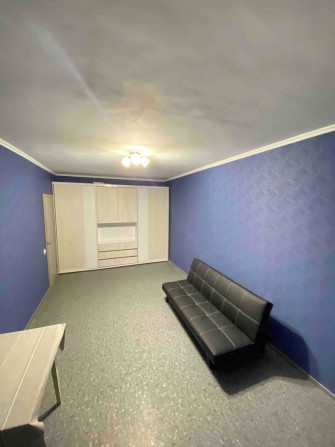 В продаже 2 к.кВ  Восточный Луи Пастера 200 - фото 1