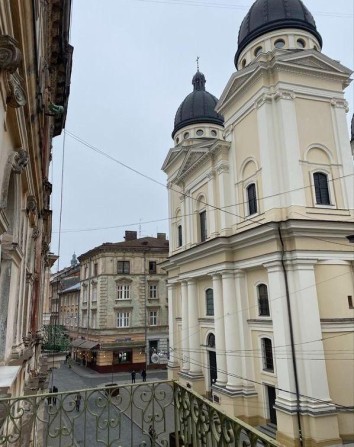 3-к.в.Краківська,Центр - фото 1