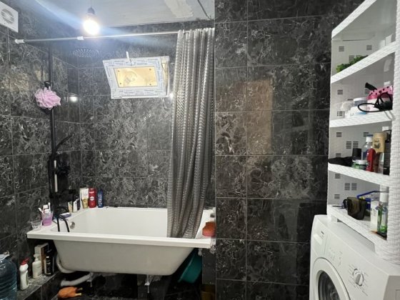 В Продажу 2 к к в Лісках / вул. Євненія Логвінова Николаев