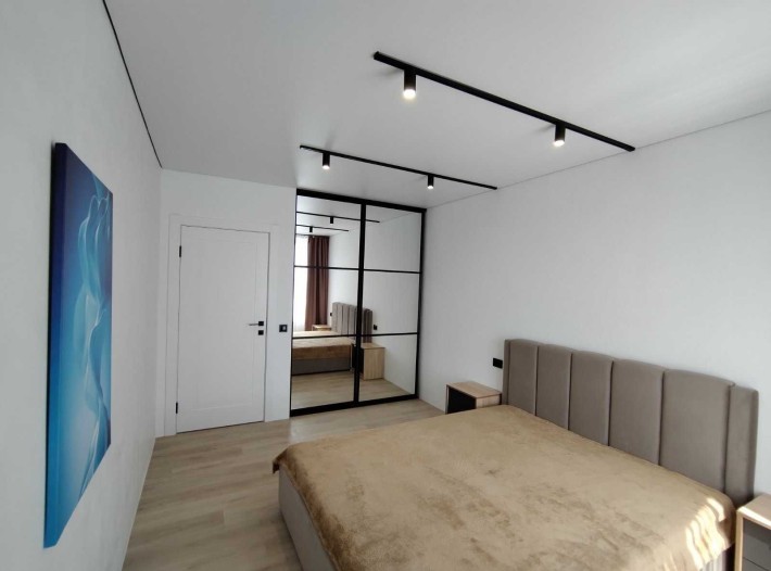 Пропоную 1к квартиру в новобудові з ремонтом, вул. Зелена - фото 1