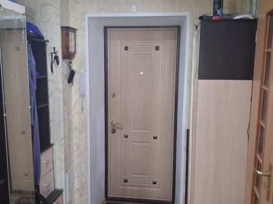 Продам двокімнатну квартиру на космосі від Власника Запорожье