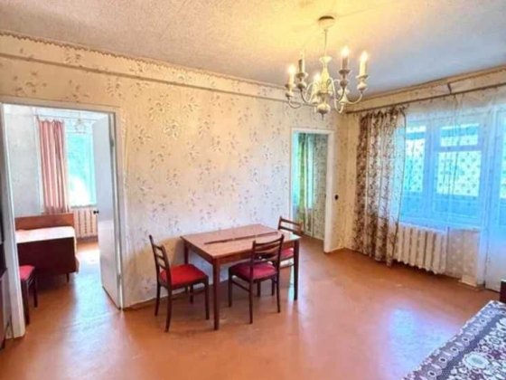 Продается 3-х комн. квартира по ул. Дудыкина, р-н 9-й Больницы Запорожье