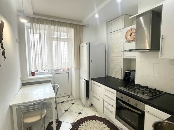 Продаж! Тепла та укомплектована квартира, Софіївська Слобідка Софіївська Борщагівка