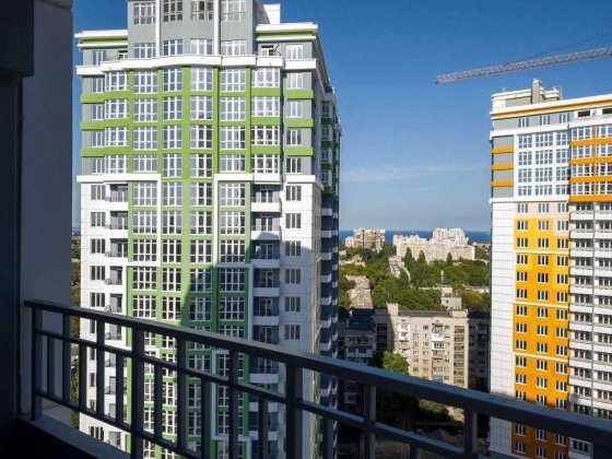 Продам євродвушку в ЖК Чотири Сезони пр-т Лесі Українки Одеса