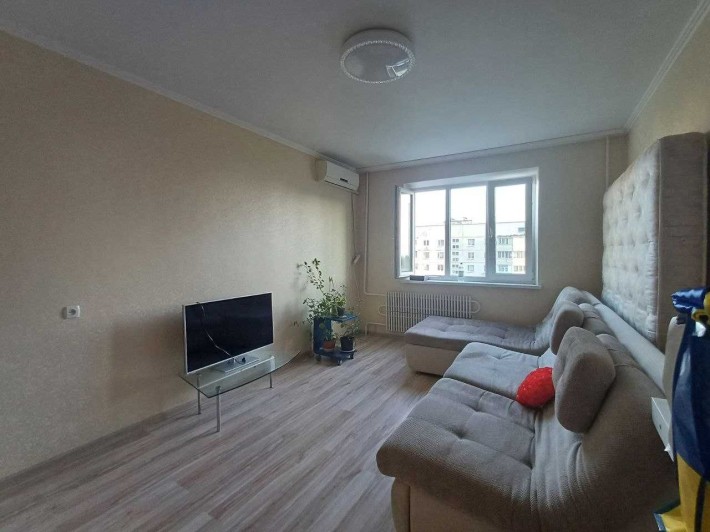 GA S4 Продаж Євідновлення 4 к 8\16 ст/м ПалацСпорту вул Олімпійська 19 - фото 1