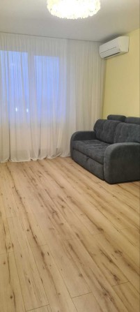 Продам 2 к. квартиру ЖК Луч метро Заводская Героев Харькова новострой - фото 1