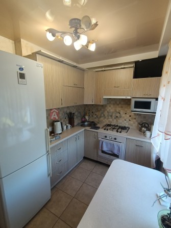 Продаж 3-х кімн. квартири по вул. Чумаченка, з ремонтом і меблями - фото 1