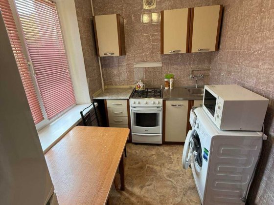 продам однокомнатную квартиру, ул. Каменногорская Запорожье