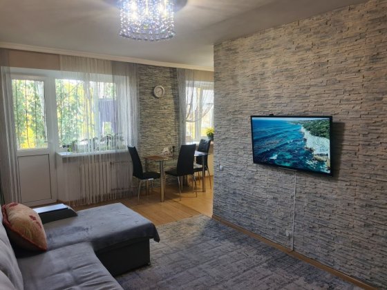 Продаю 3х комнатную квартиру в центре. БОЛЬШАЯ МОРСКАЯ. Николаев