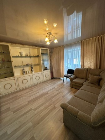 Продам трикімнатну в Південному мікрорайоні - фото 1