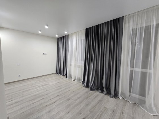 Продам 1 комнатную ЖК Птичка Харьков