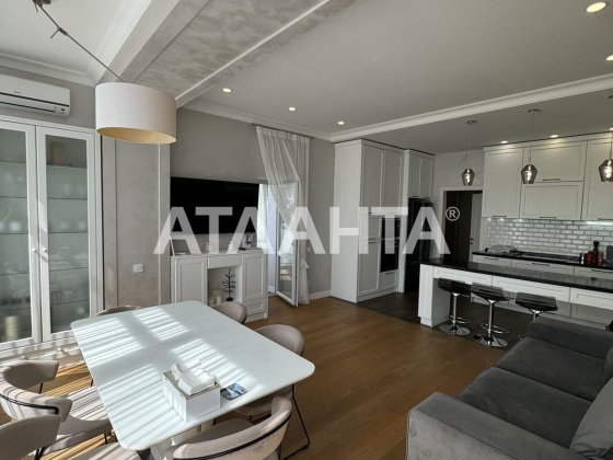 Продам 3 комнатную квартиру для большой семьи на Таирова