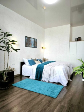 Продам 3-х ком. квартиру с ремонтом на Таирова.ЖК Одиссей(202-980) - фото 1