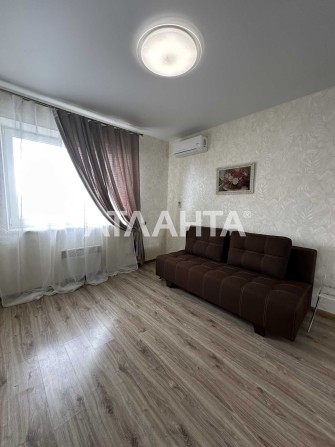 Продам 1-комнатную квартиру с Ремонтом Сады Семирамиды 5 ст Б Фонтана - фото 1