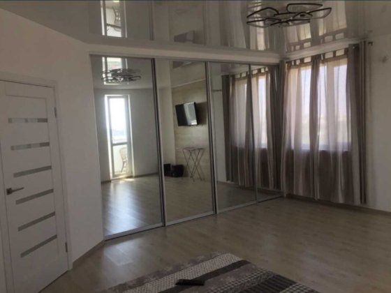 Большая 1 комн. новый дом Черемушки, с ремонтом, можно под  программы Одеса