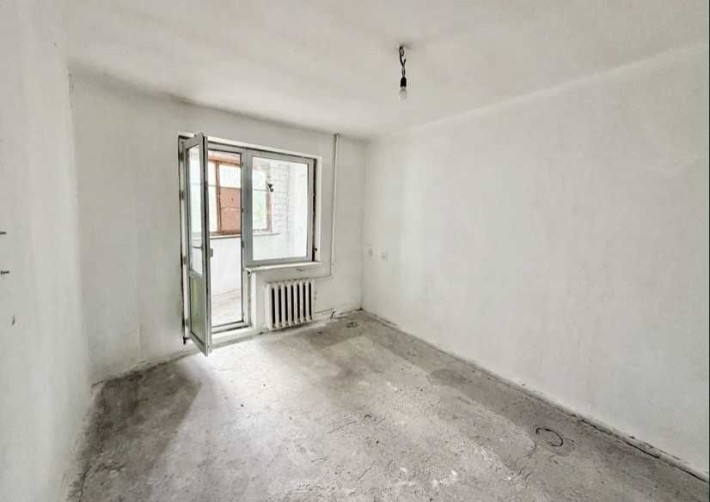 В продаже 3 комнатная квартира на Заболотного! - фото 1