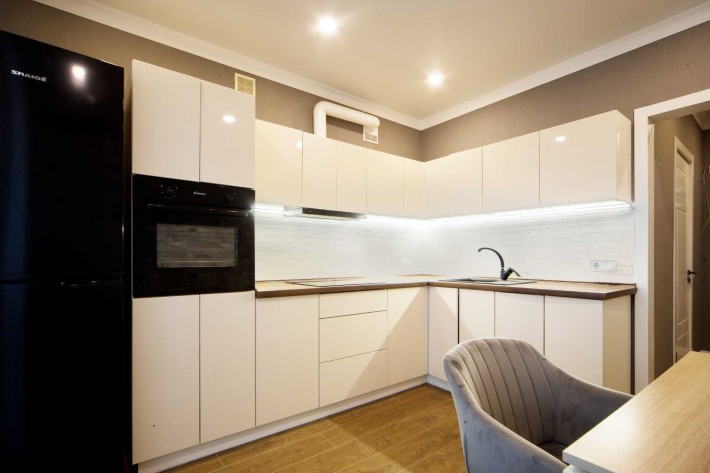 Собственник. Продам 1-к квартиру в ЖК Победы (Перемоги). - фото 1