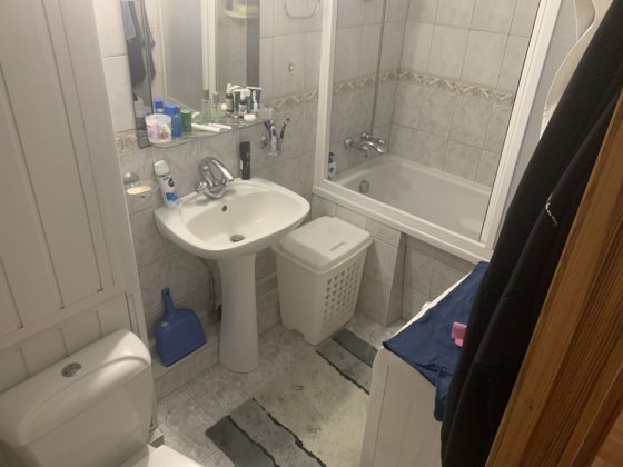 Сертификат Продам свою улучшенную 2 комн кв . 54 м2 М Киевская Харьков