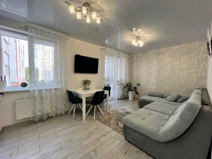 Продам 3к квартиру в Новострое ЖК Мира метро Масельского Сертификат - фото 1