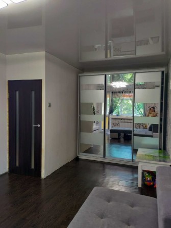 LS-19 Продам 1 кім. квартиру вул.Валентинівська 520 м/р. - фото 1