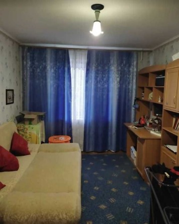 Продам трехкомнатную квартиру в Корабельном районе (р-н 54 школы) - фото 1