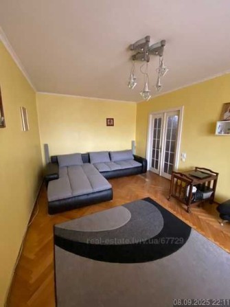 Продаж 4 кімнати 83 кв  Рясне 1 - фото 1