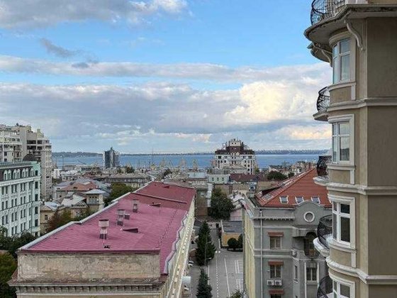 Продам розкішну 2-кімнатну квартиру в ЖК «Сабанський» в центрі Одеси! Одесса