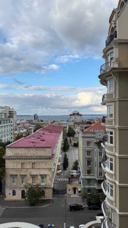 Продам розкішну 2-кімнатну квартиру в ЖК «Сабанський» в центрі Одеси! - фото 1