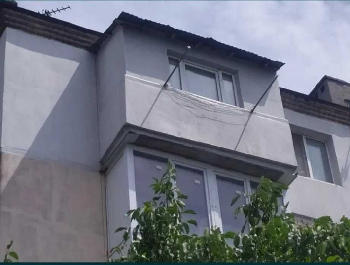 2 комн. кв. с гаражом! - фото 1