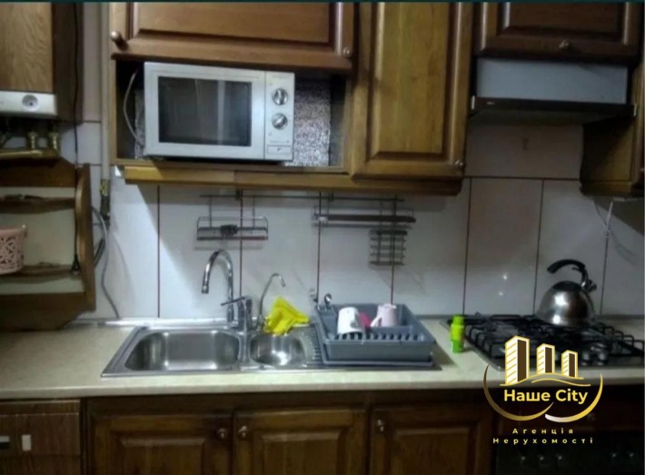 Продаж / Квартира / вул. Степанівні Олені, Залізничний район - фото 1