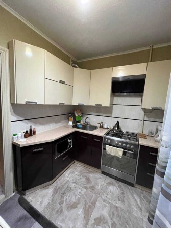 Продам отличную 3 к/к с ремонтом - фото 1