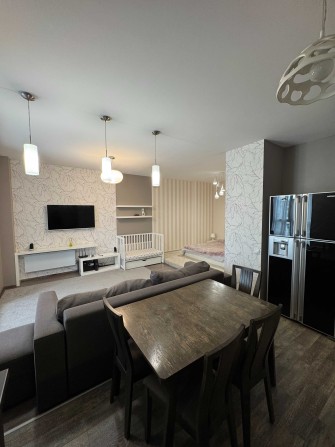 Продам 2-х квартиру Алексеевска, ул. Мирослава Мыслы, ЖК Молодежный - фото 1