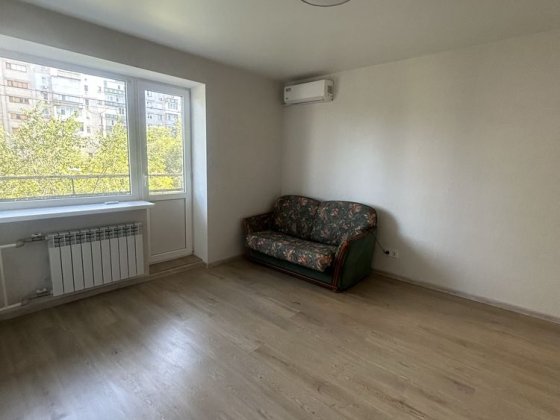 Продається 1 кк в центрі Миколаїв